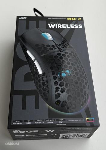 JLT Edge Wireless Super Light Mouse Black / White (фото #1)