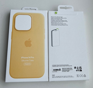 Apple iPhone 14 Pro Silicone Case with MagSafe (6 foto / 8)