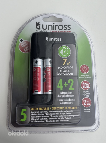 Uniross charger for AA/AAA/9V batteries 4 pcs AA2100 (фото #1)