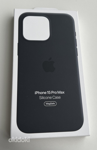 Apple iPhone 15 Pro Max Silicone Case Black (фото #1)