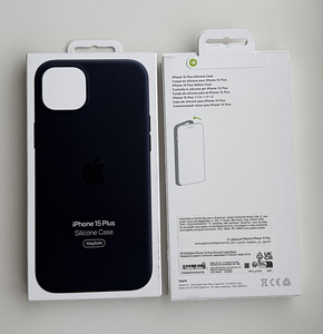 Apple iPhone 15 Plus Silicone Case with Magsafe (4 foto / 5)