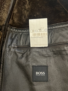 Hugo Boss Дублёнка (5 фото из 5)