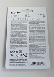 Samsung PRO Endurance microSDXC + SD adapter 128 GB , White (2 foto / 2)