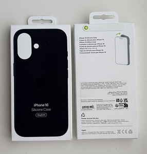 Apple iPhone 16 Silicone Case with Magsafe (4 foto / 10)