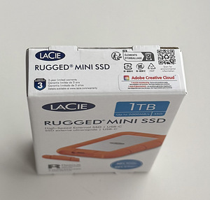 LaCie Rugged Mini SSD 1TB , Orange (5 foto / 5)