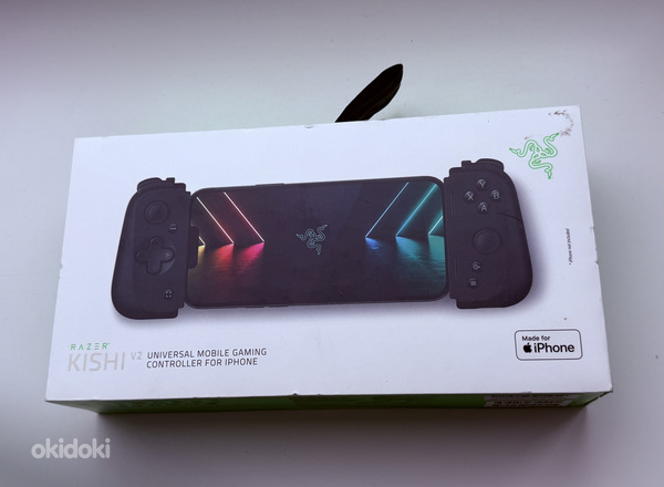 Razer Kishi V2 for iPhone Mobile Gaming Controller