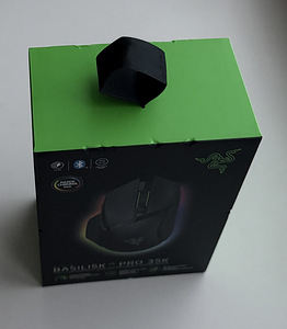 Razer Basilisk V3 Pro 35K , Black (5 foto / 5)