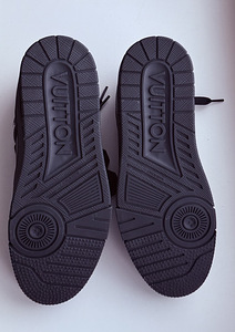 Louis Vuitton Trainer Sneaker , Black (7 foto / 10)