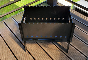 Kokkupandav šašlõkigrill „Ivar“ (4 foto / 5)