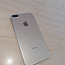 iPhone 7+ с 7 чехлами (фото #1)