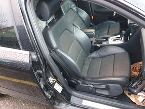 Audi a4 b7 2007 Sline AT 2.0B 96kw varuosadeks (7 foto / 8)