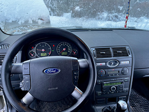 Ford Mondeo MK3 2.0TDCI 85KW 06.a (6 foto / 13)