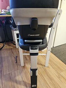 Turvahäll Maxi Cosi isofix. (1 foto / 7)