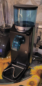 Kohviveski Rancilio Rocky (1 foto / 1)