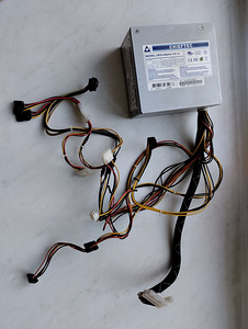 Toiteplokk 450W (2 foto / 2)