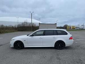 BMW 525d 145kw 11/2007 Tehase M-pakett (11 foto / 11)