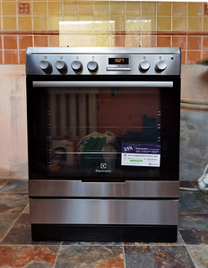 Gaasipliit elektriahjuga Electrolux EKK6450AOX (2 foto / 4)