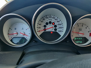 Müün oma auto Dodge caliber pärast tü (10 foto / 14)