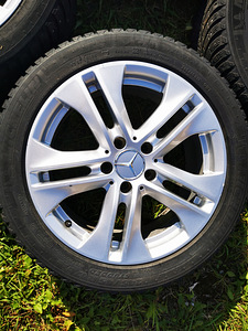 Mercedes original r17+rehvid 245/45 (3 foto / 9)