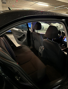 Volkswagen Jetta (4 foto / 9)
