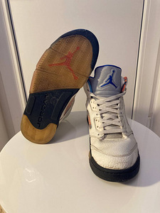 Air Jordan 5 Retro (4 foto / 4)