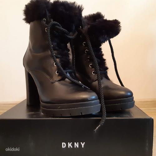 Ботинки dKNY, новые (фото #1)