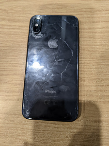 iPhone xs 64gb black (4 foto / 4)