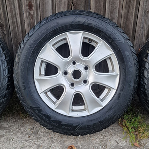 Оригинальные диски Mazda с зимними шинами Goodyear M+S 195/65r15 (3 фото из 7)