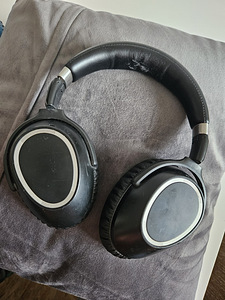 Sennheiser PXC550 (3 фото из 3)