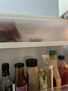 Integreeritav külmik Hotpoint Ariston (5 foto / 5)