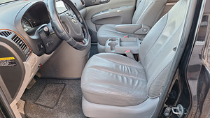 KIA CARNIVAL 2,9 CRDi 136kw 2008 (11 foto / 13)