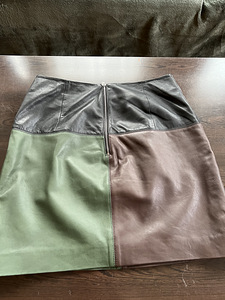 Leather skirt 38 (1 foto / 3)