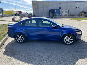 Volvo s40 2.4 103kW (2 foto / 12)