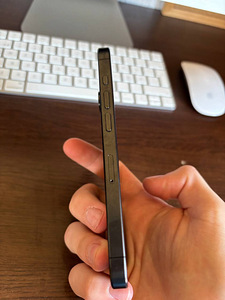 iPhone 15 Pro 512 GB (2 foto / 6)