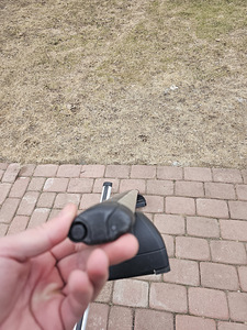 Thule katuseraamid Opel Insignia (2008–2017) (9 foto / 10)