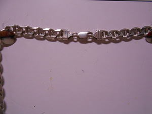 Серебряная цепь (2 фото из 3)