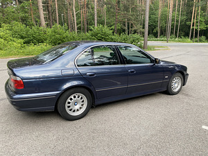 BMW Е39 525D 2002 (4 фото из 10)