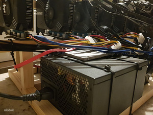 Zotac 1060 6GB RIG 140mhs (3 foto / 3)