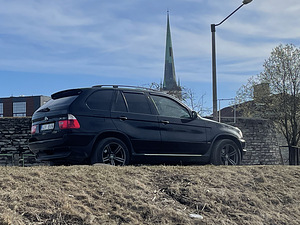 Обмен BMW x5 3.0d (5 фото из 9)