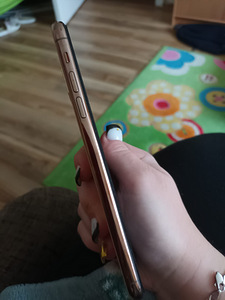 iPhone 11 pro max gold (4 foto / 5)