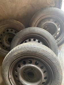 Штампы и резину 175/65r14 (1 foto / 1)
