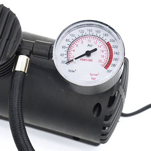 Kompressor 12V (3 foto / 8)