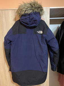 The North Face parka (2 foto / 3)