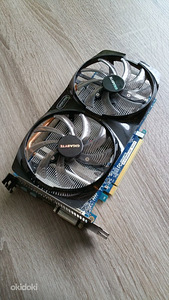 Gigabyte Radeon HD 7850 2GB GDDR5 (1 foto / 4)