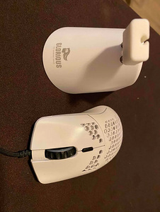 Glorious model O ja glorious mouse bungee (1 фото из 2)