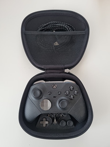 Microsoft Xbox One Elite V2 (1 фото из 1)