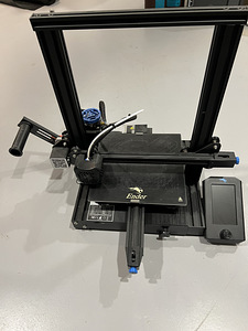 Creality Ender 3 V2 (1 фото из 7)