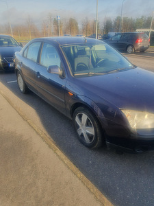 Ford-mondeo (8 foto / 8)