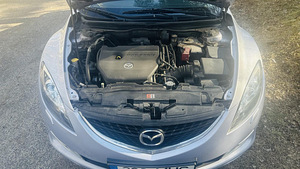 Mazda 6 (6 foto / 9)