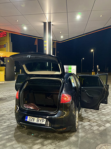 Seat Altea FR 2007 2.0 125kw LS:184000 (9 foto / 12)